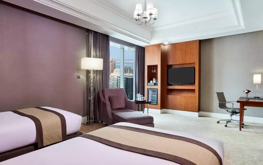 Best Plaza West Bay Hotel